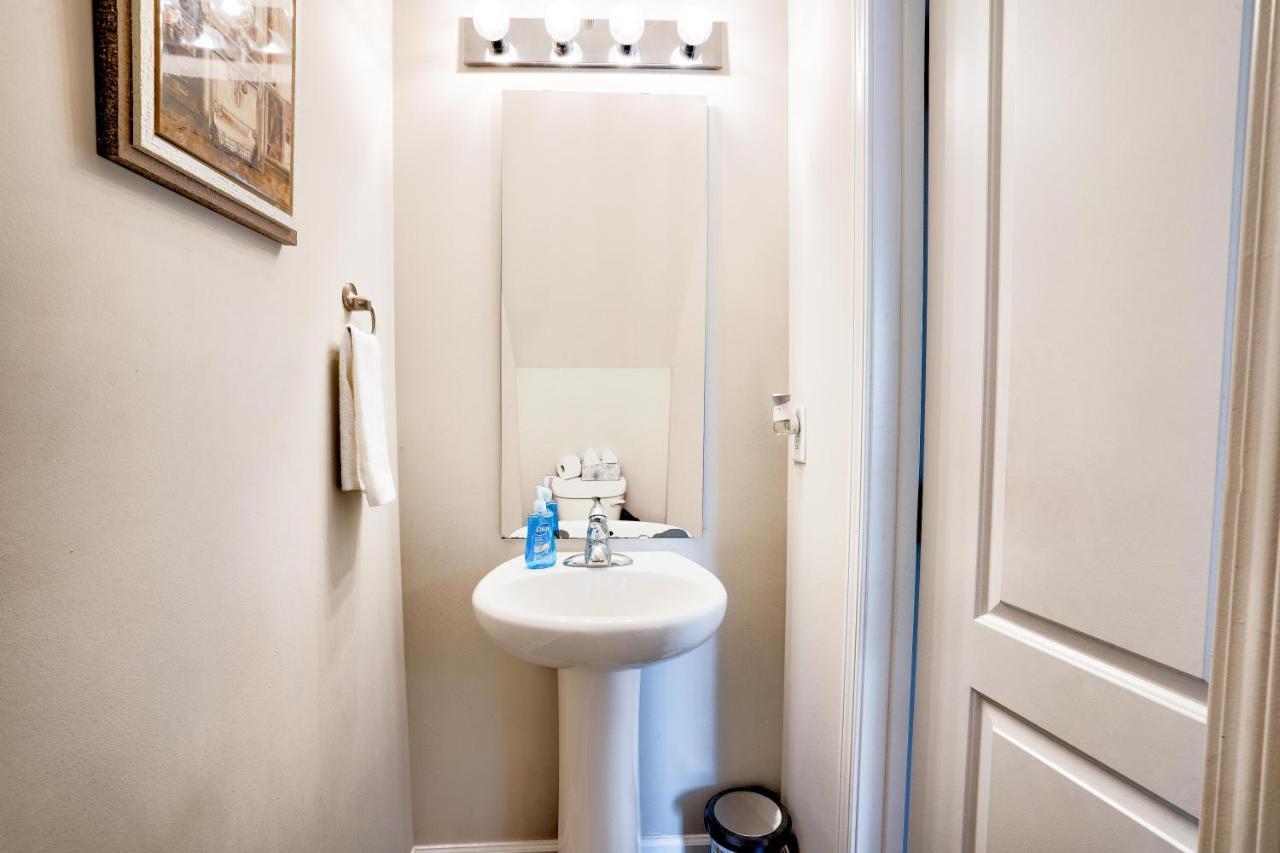 Kannapolis Elegant Townhouse - Pet Friendly Exterior foto